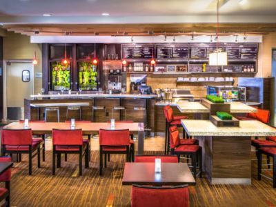 Courtyard By Marriott Downtown/civic Center Hotel Charleston